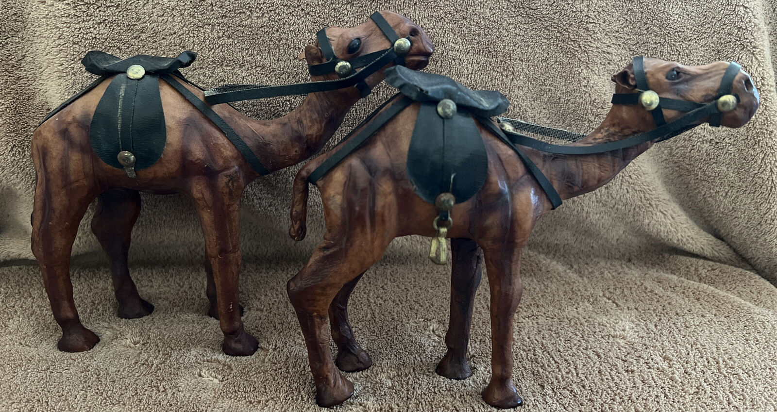 2 Vtg~camels~leather Wrapped Handmade Paper Mache Double Saddle Figurines 7.5"h